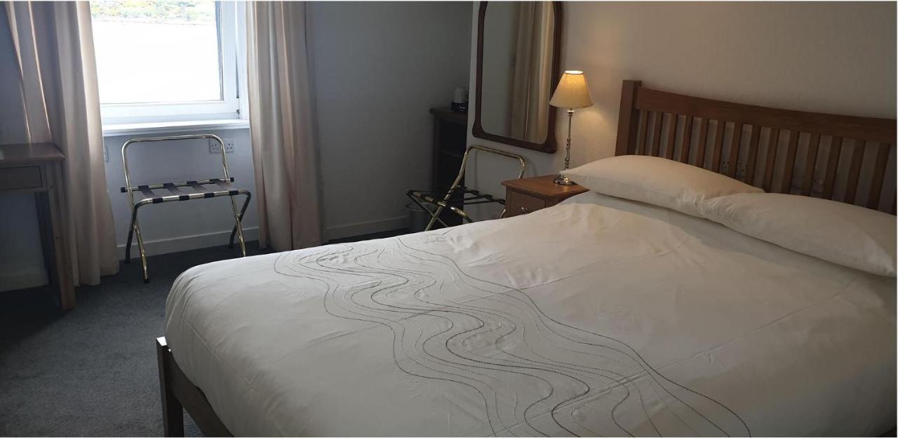 Cliffe House Bed & Breakfast Bed & Breakfast ไคลาคิน ภายนอก รูปภาพ